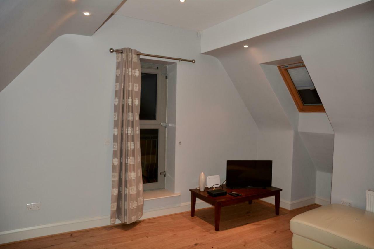 Apartment 3, Oakleigh House, Donnybrook Hill, Douglas 코크 외부 사진